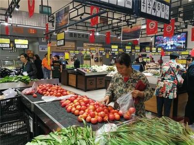 三门峡:农贸市集“改头换面”展新颜